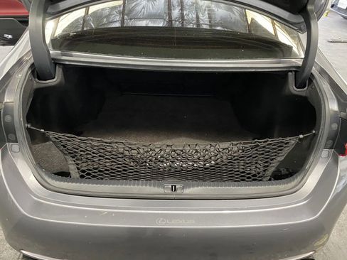 Used 2017 Lexus RC 200t F Sport image 8