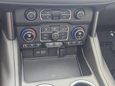 Used 2021 Chevrolet Tahoe Premier AWD/4WD image 36