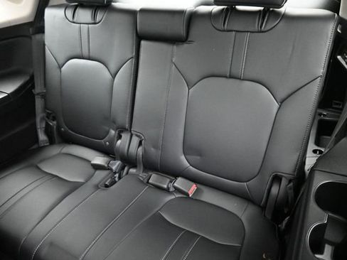 Used 2023 Honda Pilot Elite image 36