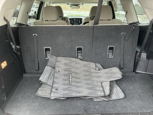 Certified 2024 Subaru Ascent Premium w/ Convenience Package image 15