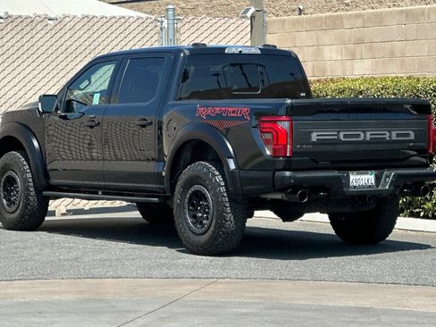 Used 2025 Ford F150 Raptor AWD/4WD image 6