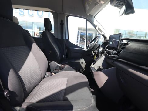 Used 2023 Ford Transit 350 XLT image 23