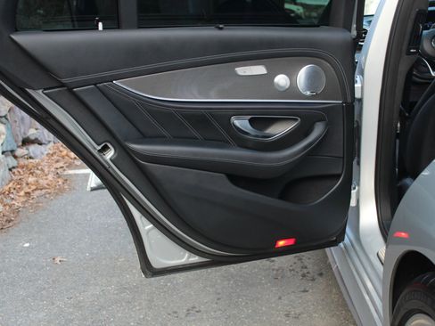 Used 2018 Mercedes-Benz E 63 AMG S image 14