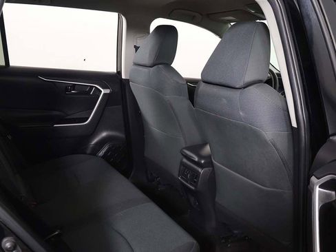 Used 2022 Toyota RAV4 LE AWD/4WD image 24