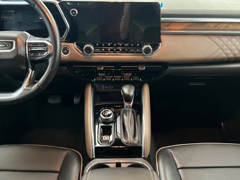 Used 2024 GMC Canyon Denali w/ LPO, Denali Black Edition image 14