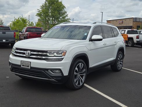 Used 2019 Volkswagen Atlas SEL Premium AWD/4WD image 2