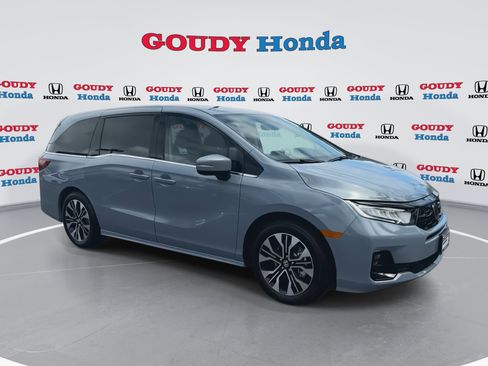 New 2026 Honda Odyssey Elite image 2