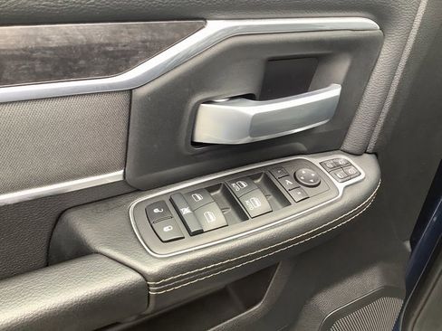 Used 2024 RAM 2500 Big Horn w/ Bed Utility Group image 10