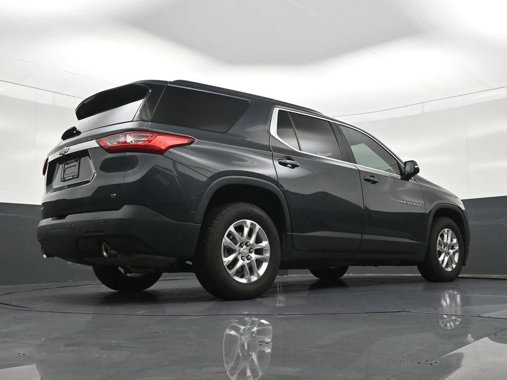 Used 2021 Chevrolet Traverse LT FWD image 29