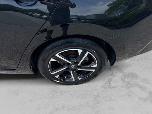 Certified 2024 Nissan Sentra SV FWD image 13