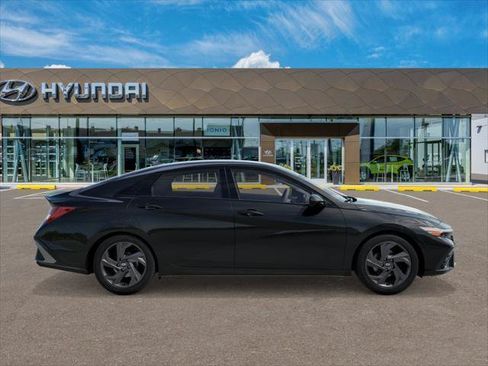 New 2026 Hyundai Elantra Sport FWD image 7