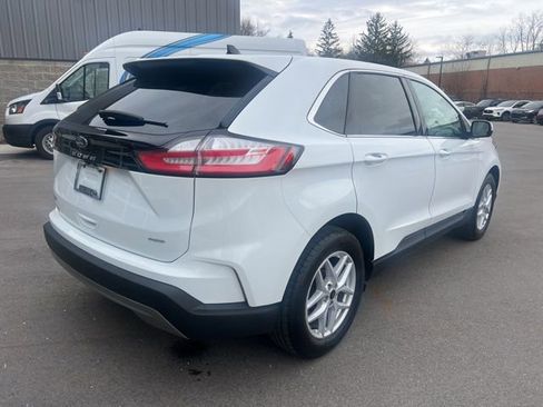 Used 2023 Ford Edge SEL AWD/4WD image 5