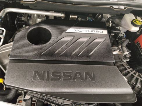 Used 2023 Nissan Rogue SV w/ SV Premium Package image 30