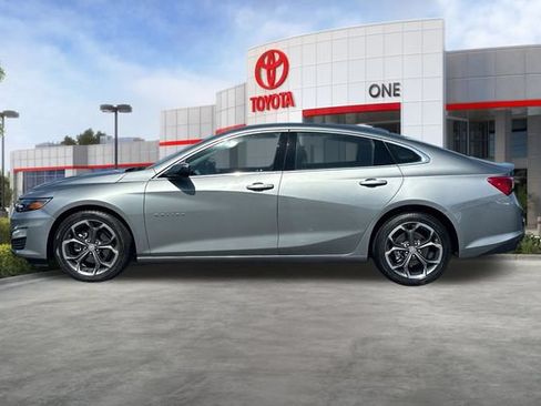 Used 2024 Chevrolet Malibu LT FWD image 8