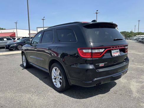 Used 2024 Dodge Durango GT RWD image 4