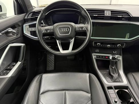 Used 2023 Audi Q3 2.0T Premium AWD/4WD image 32