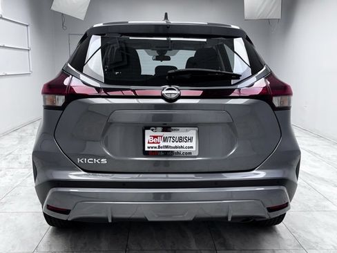 Used 2024 Nissan Kicks S image 6
