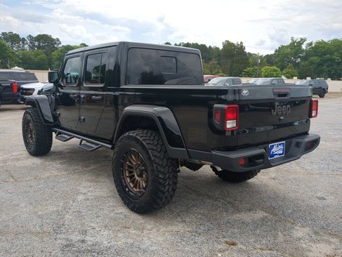 New 2026 Jeep Gladiator Sport AWD/4WD image 6