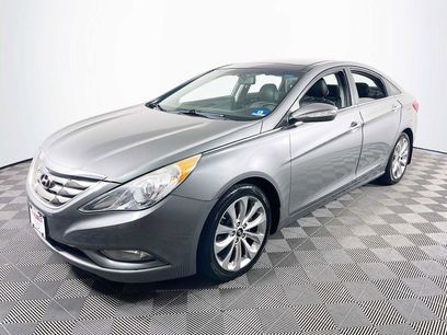 Used 2012 Hyundai Sonata Limited w/ Navigation Pkg
