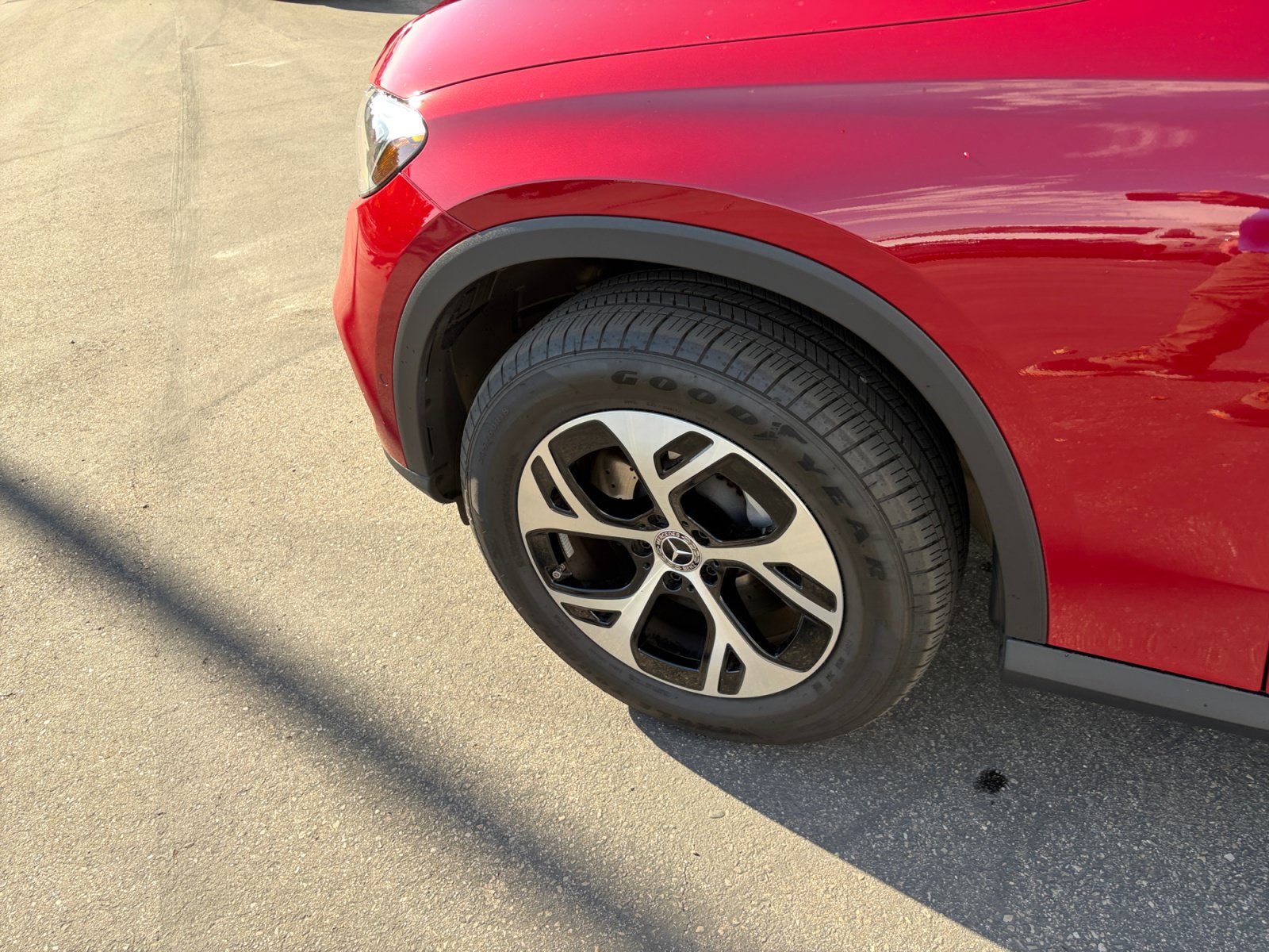 Certified 2026 Mercedes-Benz GLC 350e 4MATIC image 26