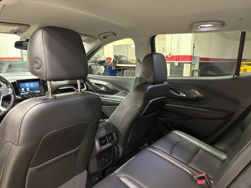 Used 2018 GMC Terrain SLT image 23