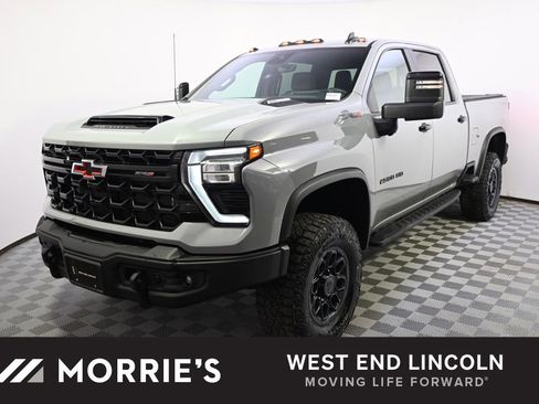 Used 2024 Chevrolet Silverado 2500 ZR2 w/ ZR2 Bison Edition image 1