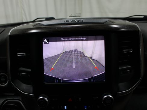 Used 2019 RAM 2500 Laramie AWD/4WD image 16