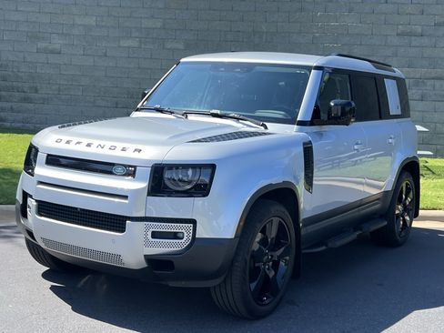 Used 2024 Land Rover Defender 110 S AWD/4WD image 1