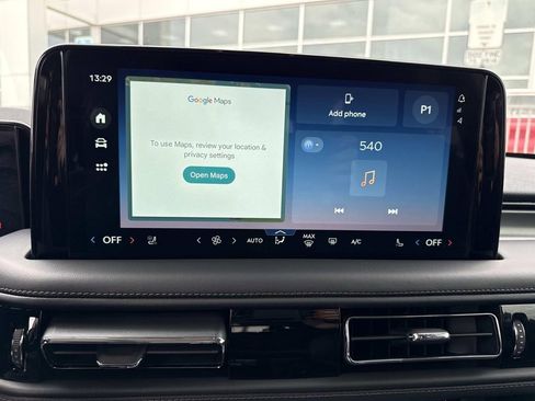 New 2026 Lincoln Aviator AWD image 23