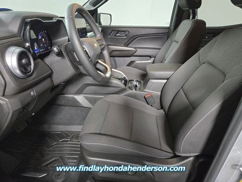 Used 2024 Chevrolet Colorado LT w/ LT Convenience Package II RWD image 14