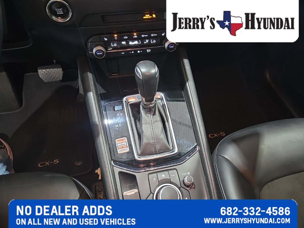 Used 2020 MAZDA CX-5 Touring FWD image 12