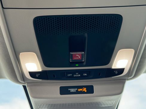 Used 2023 Honda Accord LX image 32