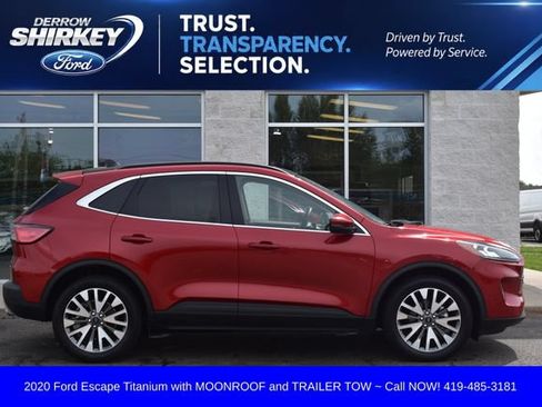 Used 2020 Ford Escape Titanium AWD/4WD image 3