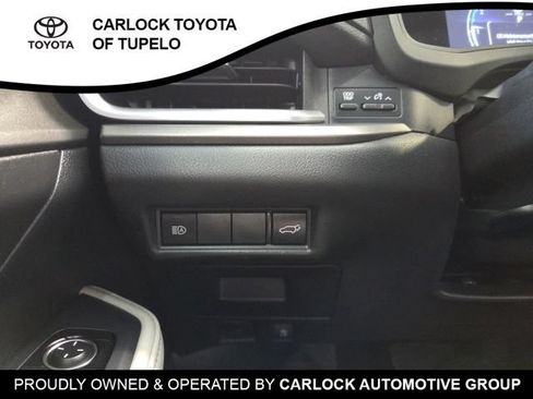 Used 2025 Toyota Grand Highlander FWD image 29