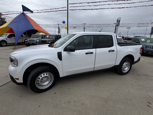 Certified 2024 Ford Maverick XL w/ Equipment Group 100A Standard image 11