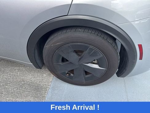 Used 2025 Toyota Prius LE image 17