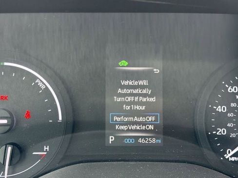 Used 2023 Toyota Sienna XLE image 30