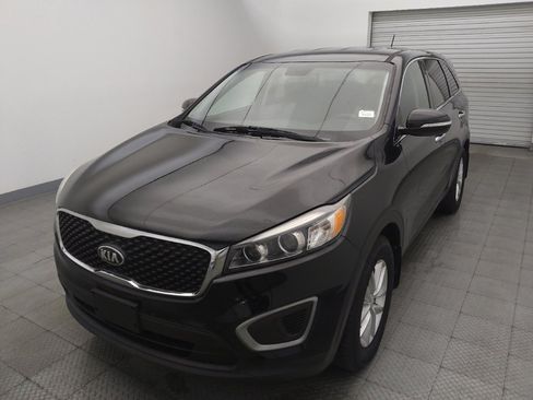 Used 2016 Kia Sorento L FWD image 15