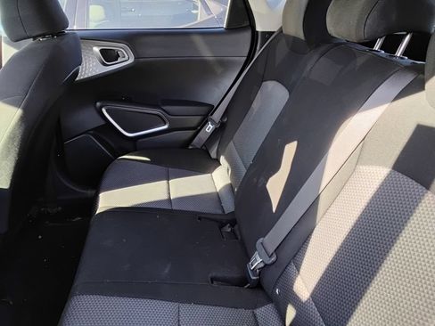 Used 2024 Kia Soul LX FWD image 11