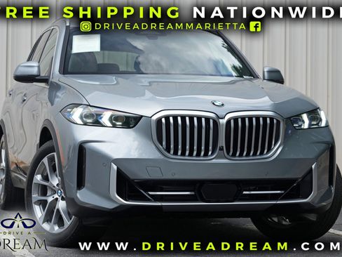 Used 2024 BMW X5 sDrive40i w/ Premium Package RWD image 2
