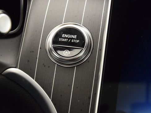 Used 2026 Mercedes-Benz GLC 300 GLC 300 image 32