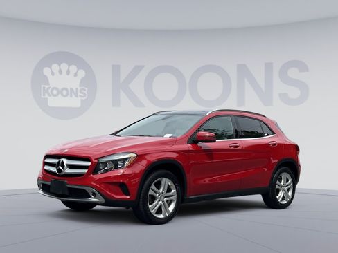 Used 2017 Mercedes-Benz GLA 250 4MATIC image 5