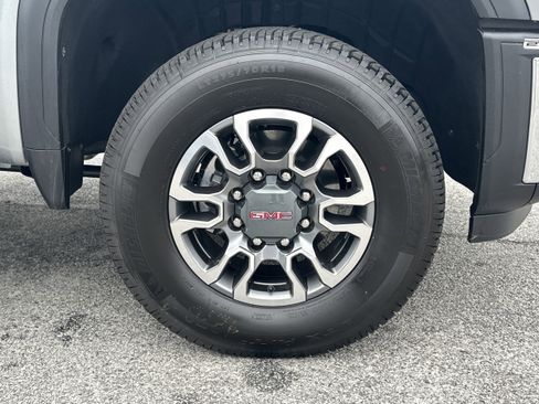 New 2026 GMC Sierra 2500 SLT w/ SLT Premium Package image 12