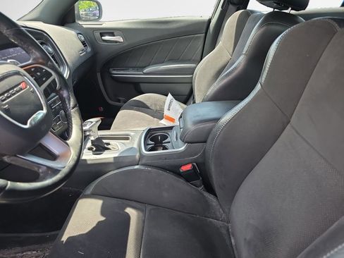 Used 2018 Dodge Charger GT AWD/4WD image 12