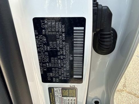 Used 2025 Kia Sorento EX w/ EX Panoramic Sunroof Package image 30