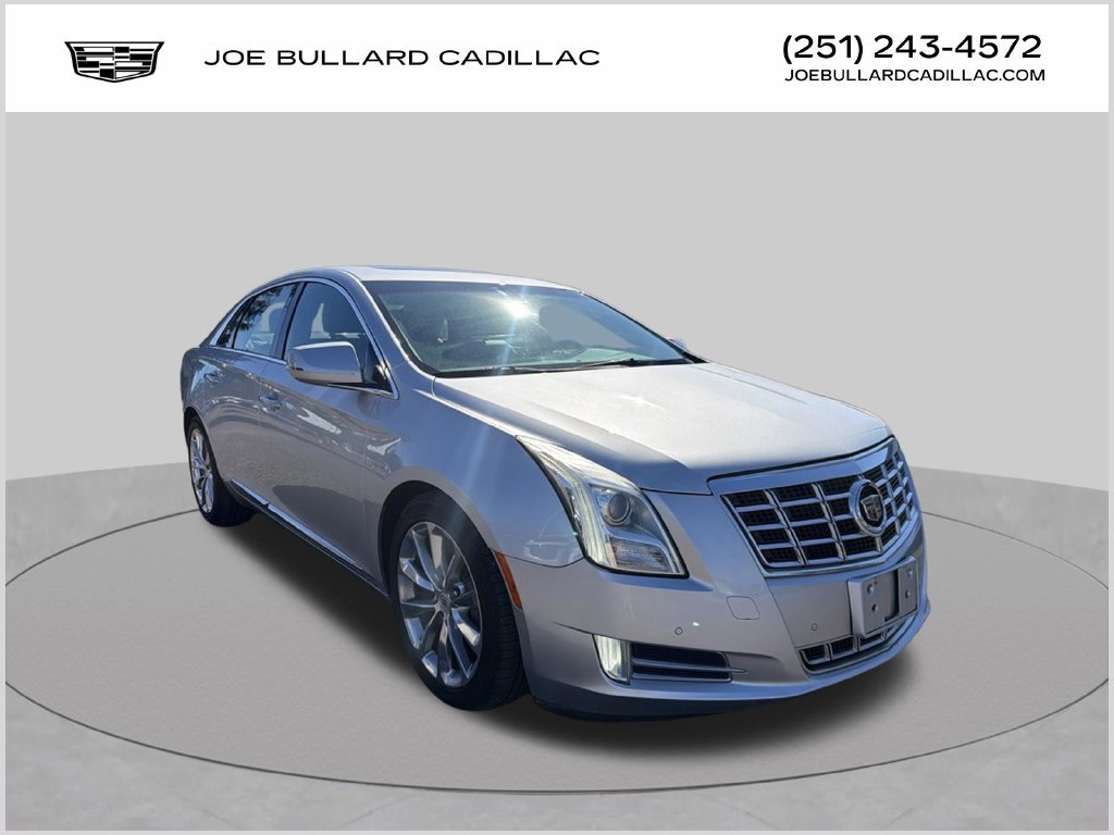 Used 2013 Cadillac XTS Luxury FWD image 1