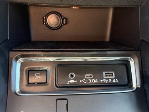 Certified 2026 Subaru Ascent Bronze Edition AWD/4WD image 31