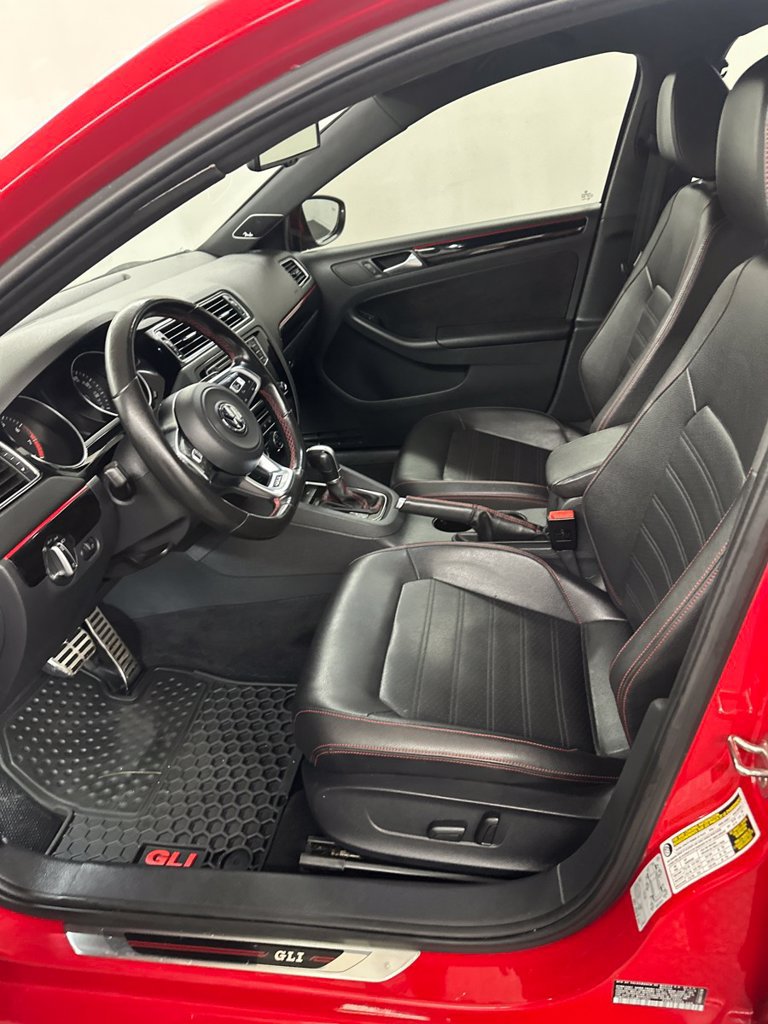 Used 2016 Volkswagen Jetta GLI SEL FWD image 11