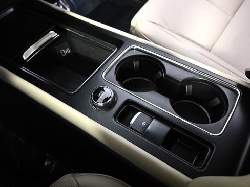 New 2026 Lincoln Corsair Reserve w/ Jet Appearance Package image 32