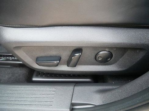 Certified 2023 Nissan Rogue SV w/ SV Premium B Package image 15